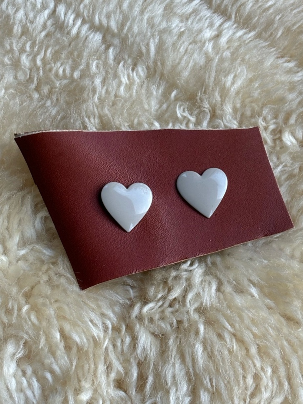 Vintage 80’s Heart Earrings